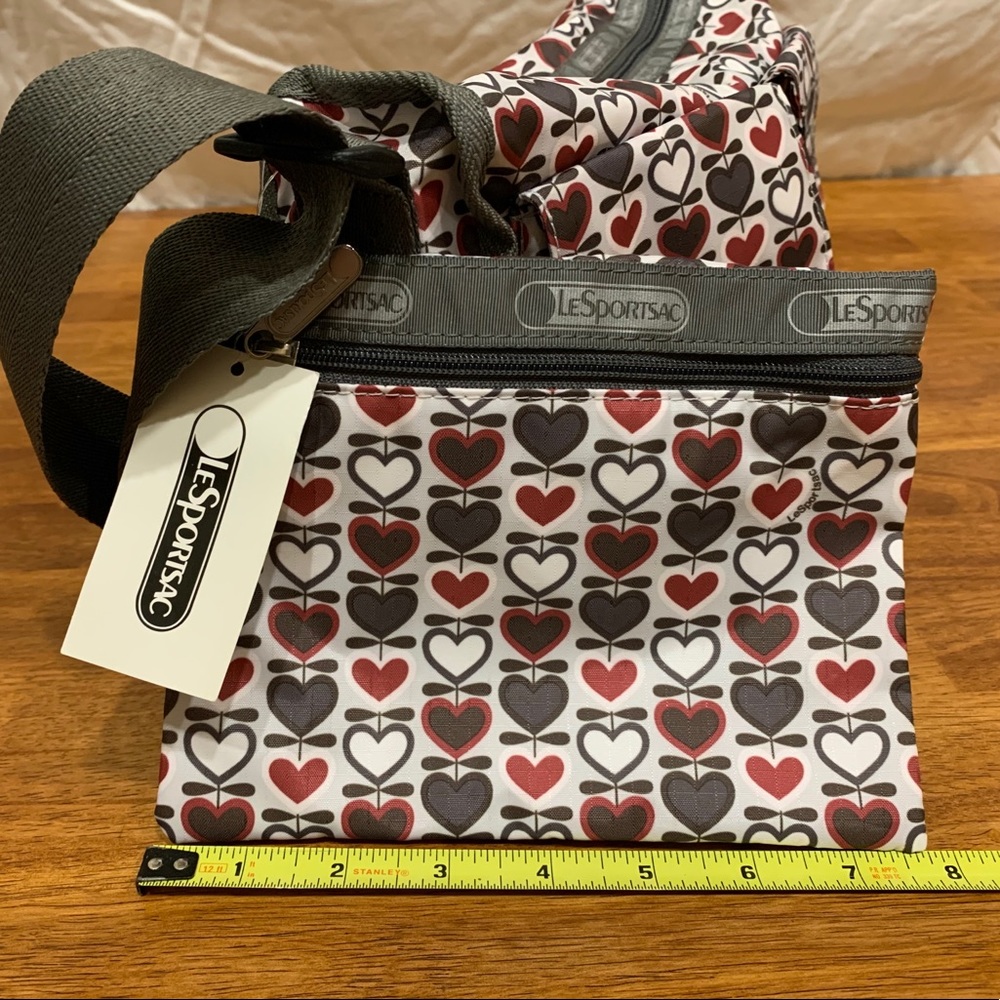LeSportsac crossbody bag and makeup pouch - Picture 5 of 5